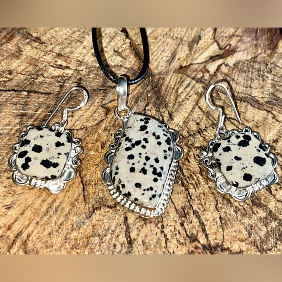 Dalmation Jasper Pendant & Earrings Set - Picture 4 of 8